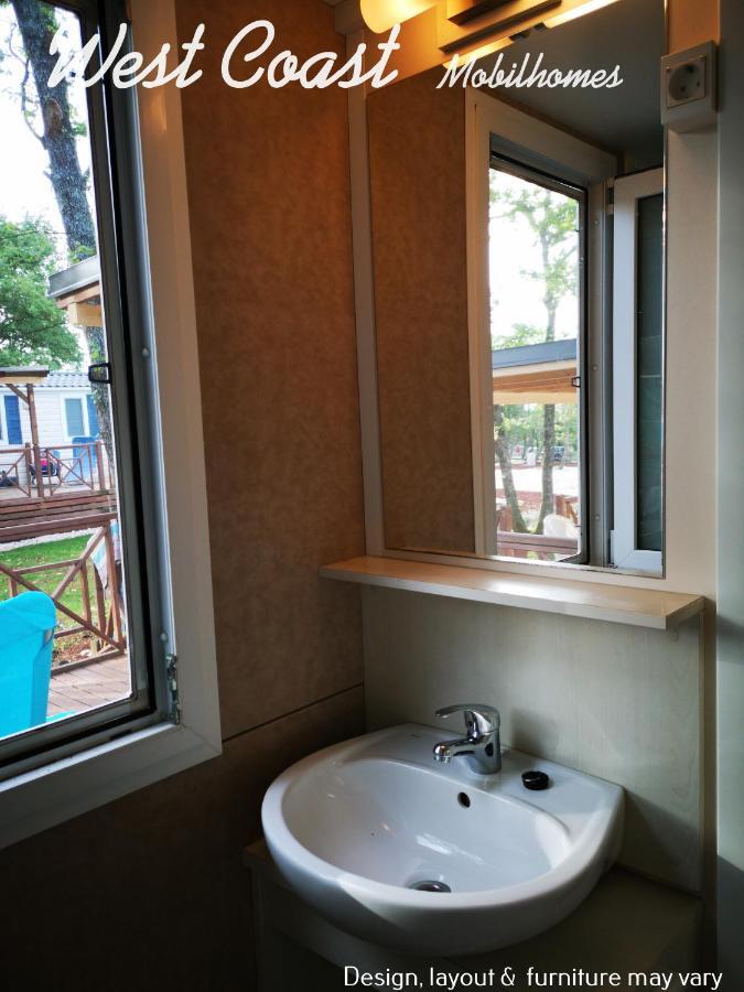 West Coast Mobilhome With Xxl Terrace In Naturist Resort Solaris Fkk Tar-Vabriga 외부 사진